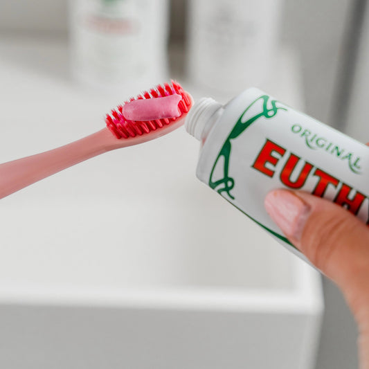 Euthymol Toothpaste Special Edition Gift Set – Original, Whitening & Sensitive + Squeezer