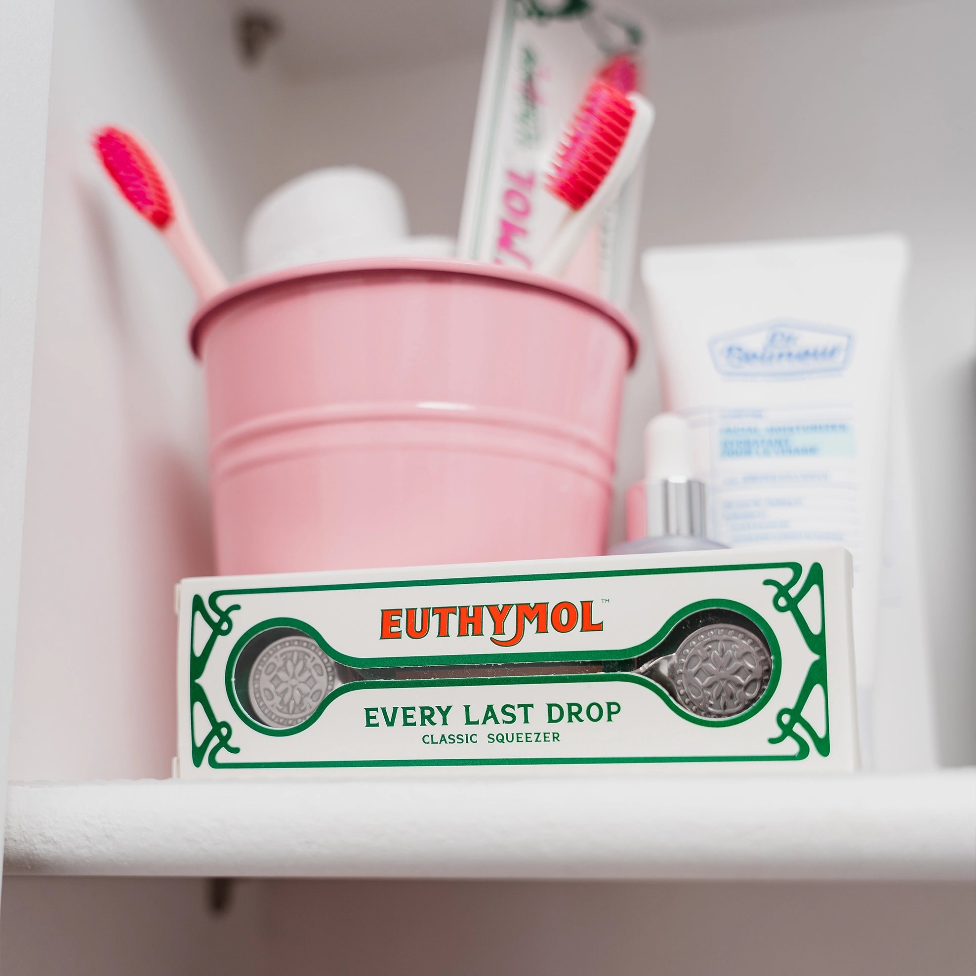 Euthymol Original Toothpaste 3 packs with Classic toothpaste Squeezer